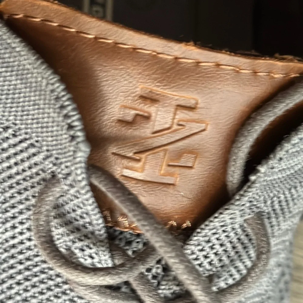 Izod mens lace